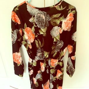 Long sleeved short romper